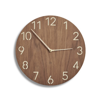 Wooden wall clock large numerals N 3.1 - Woolights